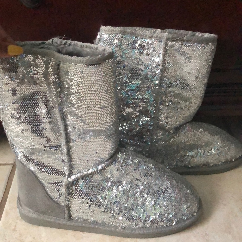 Sparkle Boots Wet Seal